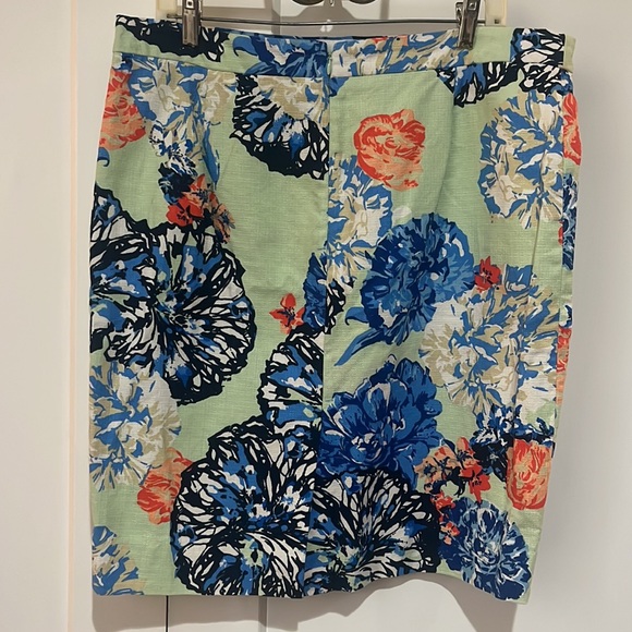 J. Crew size 14 lime green floral knee length pencil skirt - Picture 4 of 7